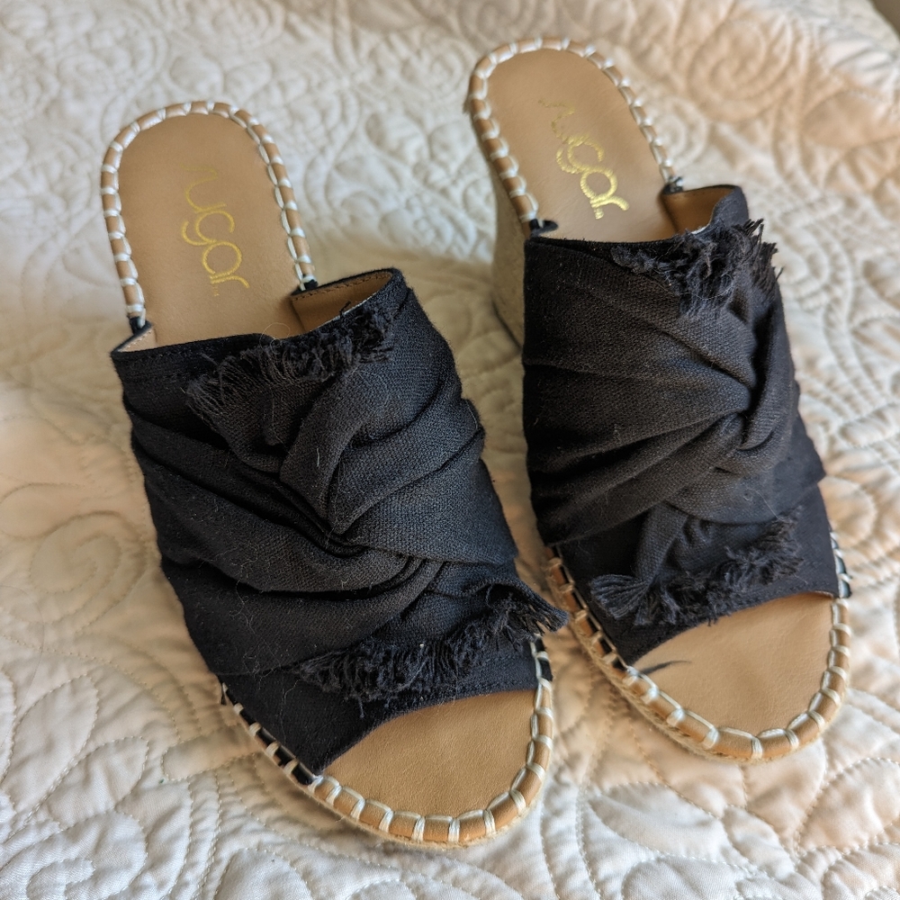 SUGAR wedge sandals with tie knot, size 7